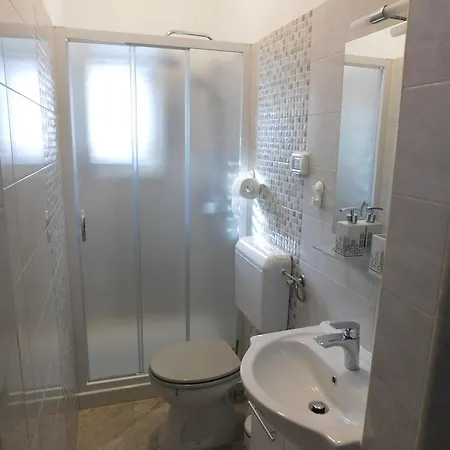 Angela Apartman *
